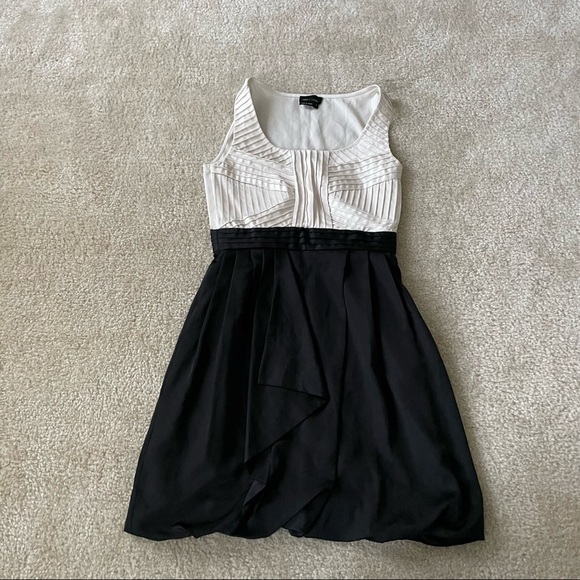 Max & Cleo Dresses & Skirts - Max And Cleo Black & Cream Cocktail Dress!